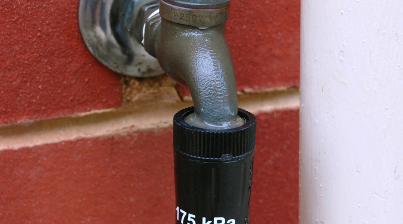 A & B - Pressure Regulator And Nut&Tail