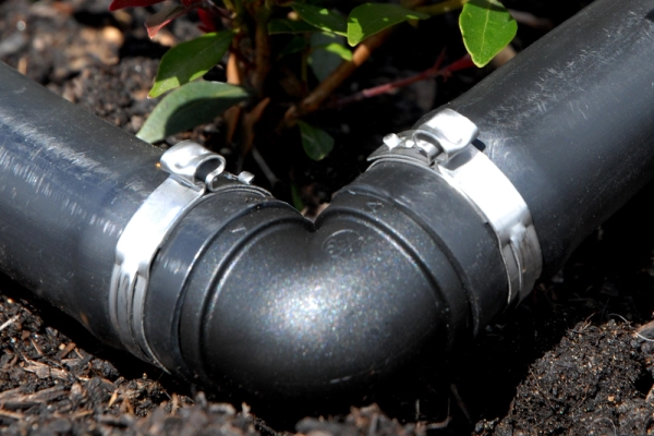 Stainless Steel Clamp on 25 mm Elbow